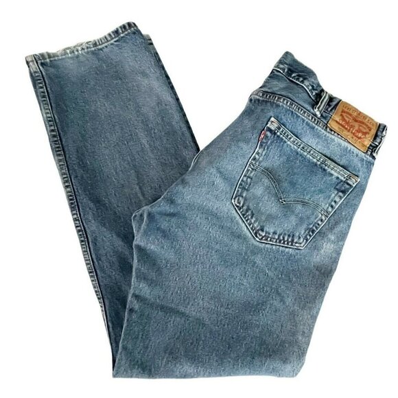 Levis 505 Blue Denim Medium Wash Jeans Men's Size 38 X 32 - Picture 1 of 10